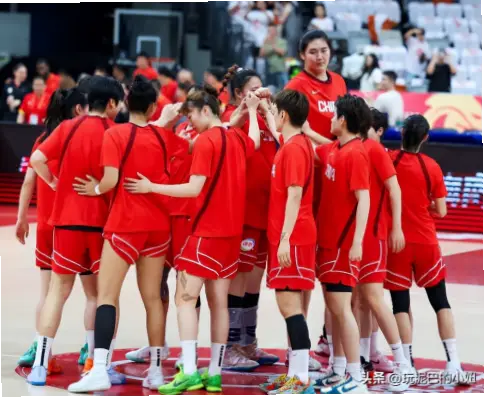 只有进季后赛的球员才有资格入选？本土锋线如何创造空位